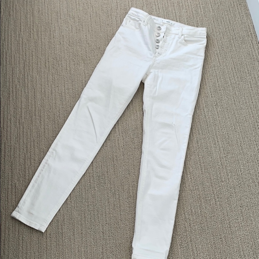 Never worn - mango high rise jeans